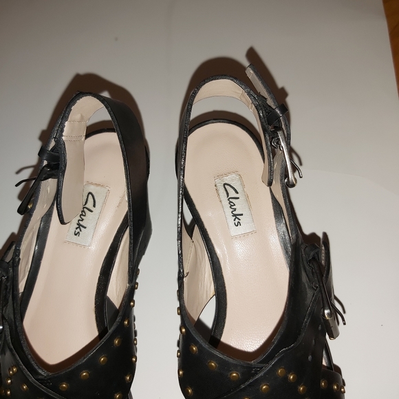 Black Clarks Heels **LIKE NEW & SUPER COMFY** - Picture 4 of 4